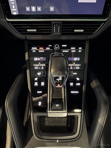 Porsche Cayenne 2018, 71,500 km - 3.0 l - Bakı