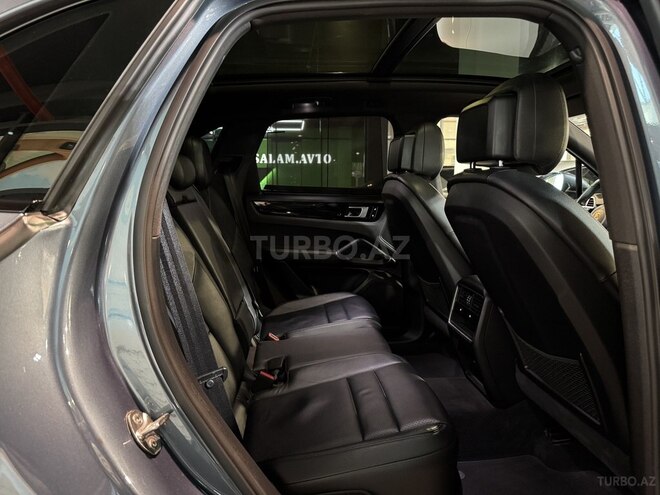 Porsche Cayenne 2018, 71,500 km - 3.0 l - Bakı