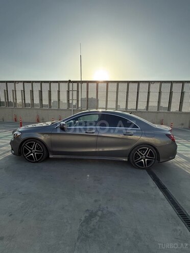 Mercedes CLA 250 4MATIC 2018, 99,300 km - 2.0 l - Bakı