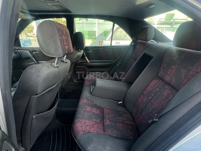 Mercedes E 230 1996, 230,000 km - 2.3 l - Bakı
