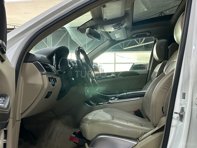 Mercedes GL 500 4MATIC-14