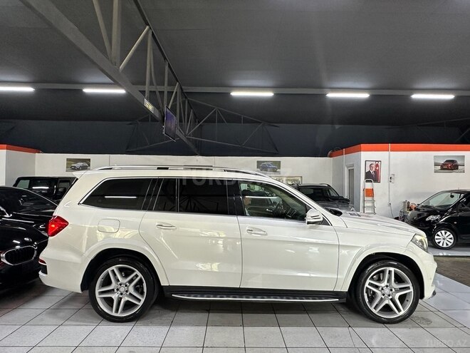 Mercedes GL 500 4MATIC-11
