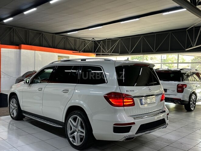 Mercedes GL 500 4MATIC-8