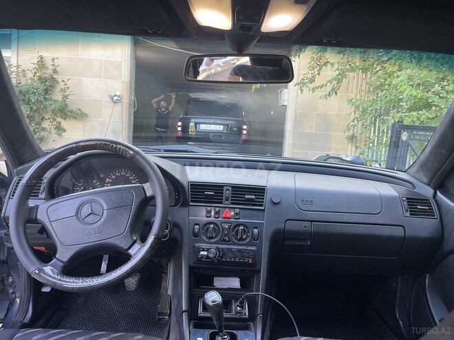 Mercedes C 180 1998, 384,500 km - 1.8 л - Qazax