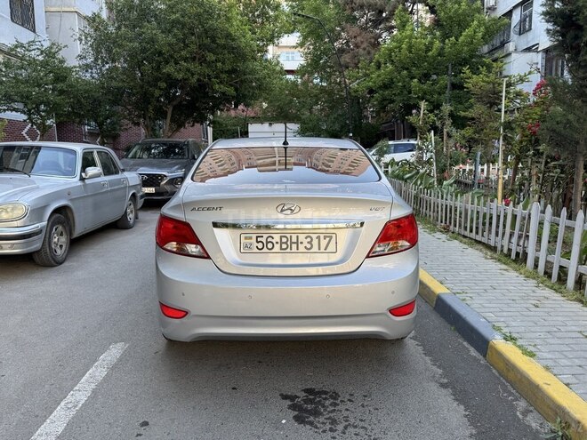 Hyundai Accent 2015, 198,000 km - 1.6 l - Bakı