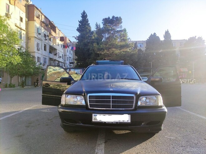 Mercedes C 180 1999, 277,000 km - 1.8 l - Bakı