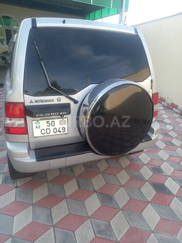 Mitsubishi Pajero io 2003, 225,000 km - 2.0 l - Bərdə