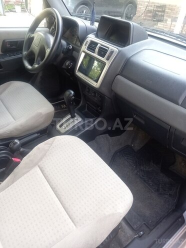 Mitsubishi Pajero io 2003, 225,000 km - 2.0 l - Bərdə
