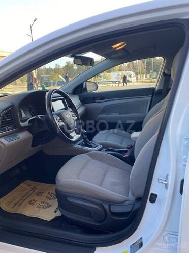 Hyundai Elantra 2016, 136,000 km - 2.0 l - Sumqayıt