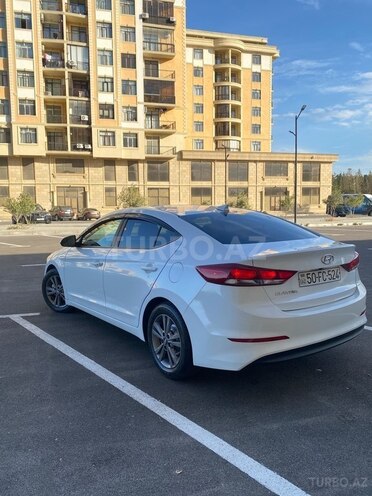 Hyundai Elantra 2016, 136,000 km - 2.0 l - Sumqayıt