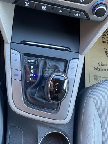 Hyundai Elantra 2016, 136,000 km - 2.0 l - Sumqayıt