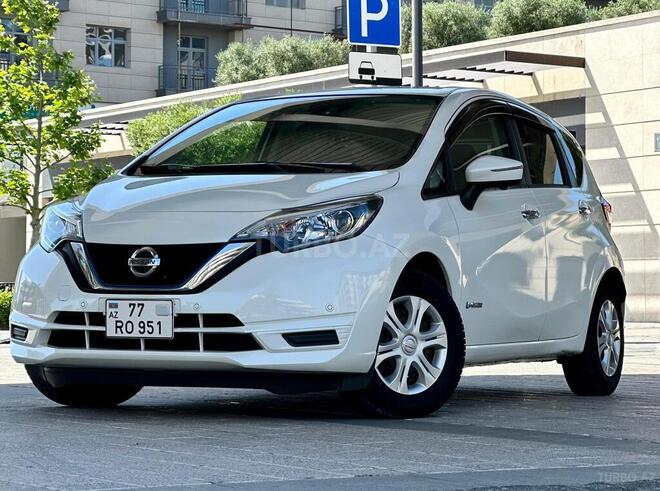 Nissan Note-5