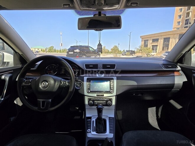 Volkswagen Passat 2011, 255,000 km - 1.8 l - Sumqayıt