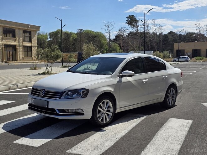 Volkswagen Passat 2011, 255,000 km - 1.8 l - Sumqayıt