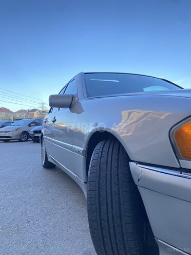 Mercedes C 230 2000, 376,000 km - 2.3 л - Bakı