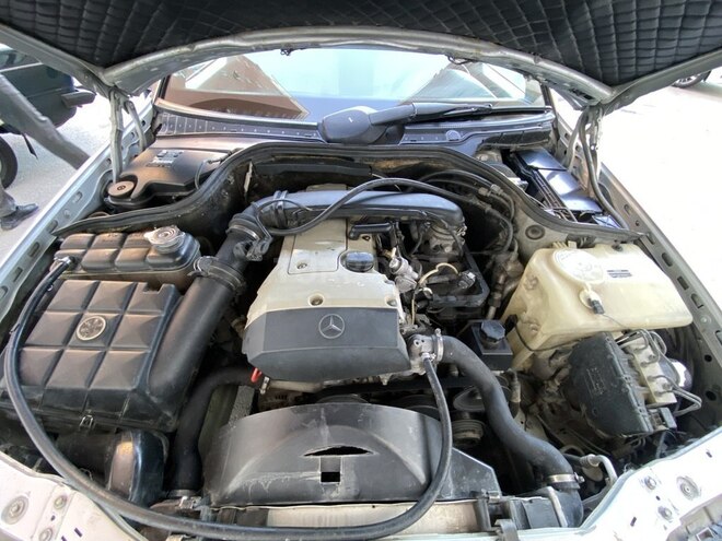 Mercedes C 230 2000, 376,000 km - 2.3 л - Bakı