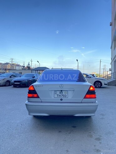 Mercedes C 230 2000, 376,000 km - 2.3 л - Bakı