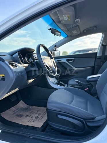 Hyundai Elantra 2016, 130,000 km - 1.8 л - Bakı