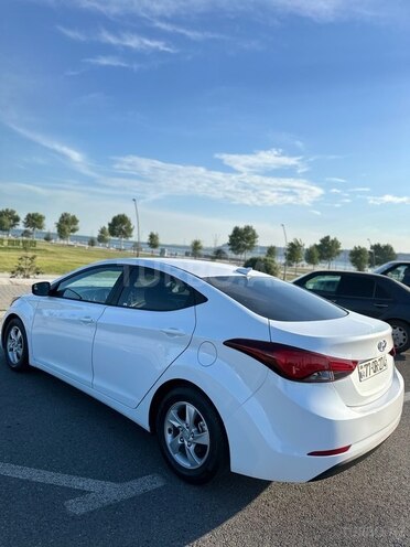 Hyundai Elantra 2016, 130,000 km - 1.8 л - Bakı