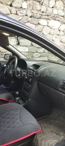 Opel Astra 2000, 45,000 km - 1.6 l - Şəki