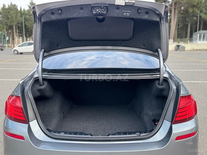 BMW 520 2015, 180,000 km - 2.0 l - Bakı