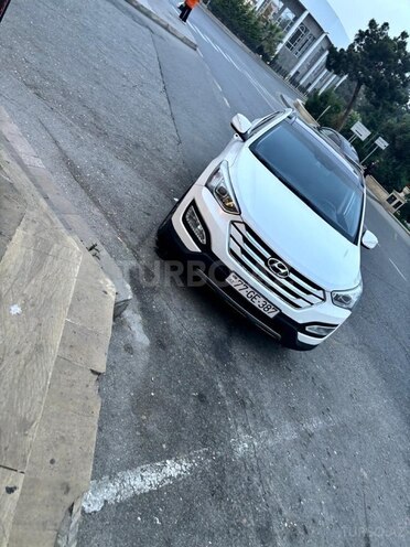 Hyundai Santa Fe-6