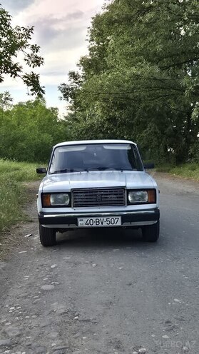 LADA (VAZ) 2107 2005, 82,000 km - 1.6 л - Quba