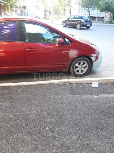 Toyota Prius 2006, 215,000 km - 1.5 l - Şəki