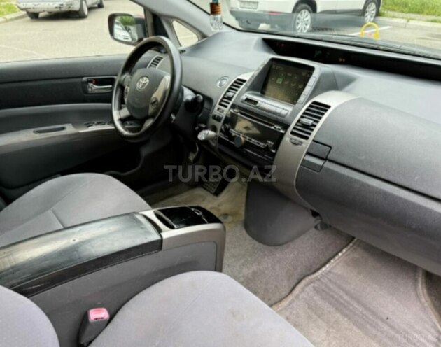 Toyota Prius 2006, 215,000 km - 1.5 l - Şəki