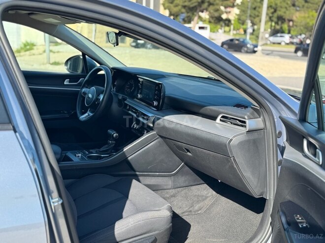 Kia K5-5