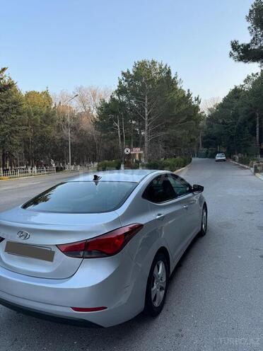 Hyundai Elantra 2015, 128,748 km - 1.8 л - Sumqayıt