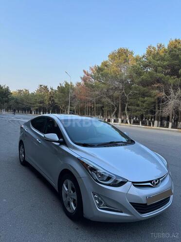 Hyundai Elantra 2015, 128,748 km - 1.8 л - Sumqayıt