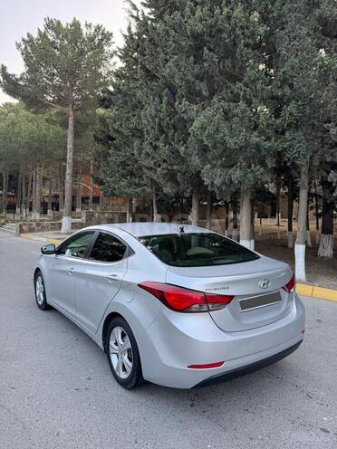 Hyundai Elantra 2015, 128,748 km - 1.8 л - Sumqayıt