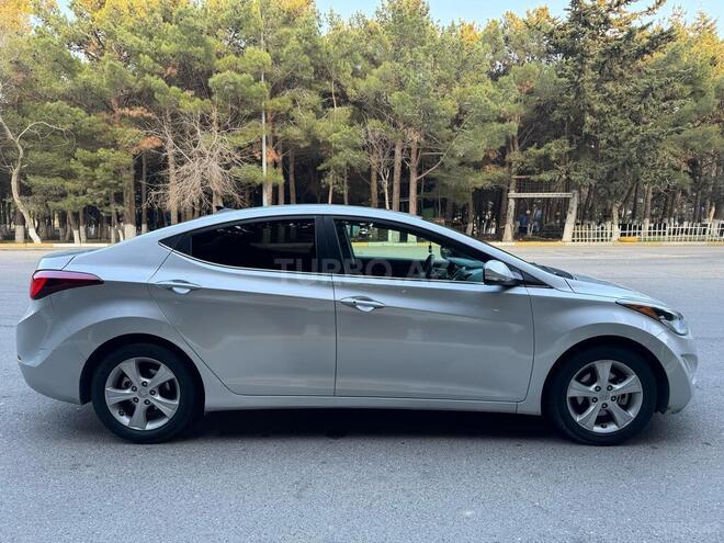 Hyundai Elantra 2015, 128,748 km - 1.8 л - Sumqayıt
