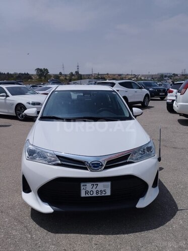 Toyota Corolla Fielder 2018, 135,000 km - 1.5 л - Bakı