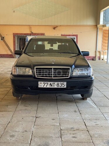 Mercedes C 220 d 1999, 452,000 km - 2.2 л - Bakı