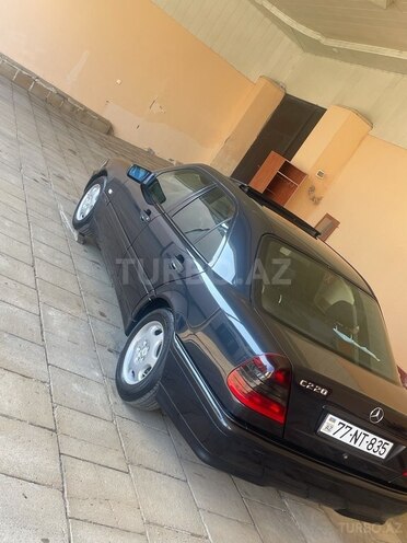 Mercedes C 220 d 1999, 452,000 km - 2.2 л - Bakı