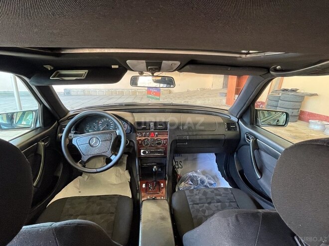 Mercedes C 220 d 1999, 452,000 km - 2.2 л - Bakı