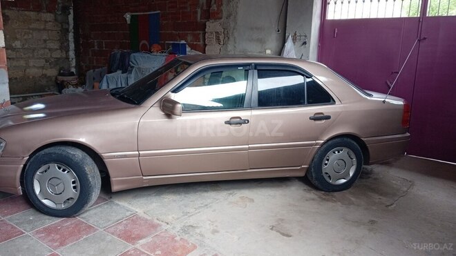 Mercedes C 180 1993, 555,555 km - 1.8 л - Sumqayıt