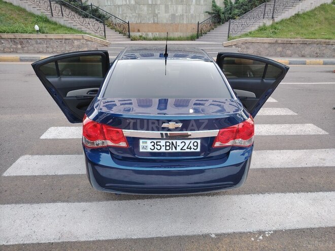 Chevrolet Cruze 2011, 198,000 km - 1.4 l - Tovuz