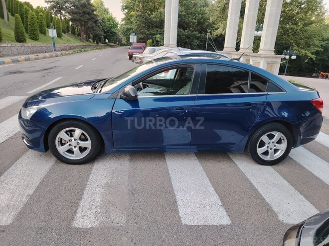Chevrolet Cruze 2011, 198,000 km - 1.4 l - Tovuz