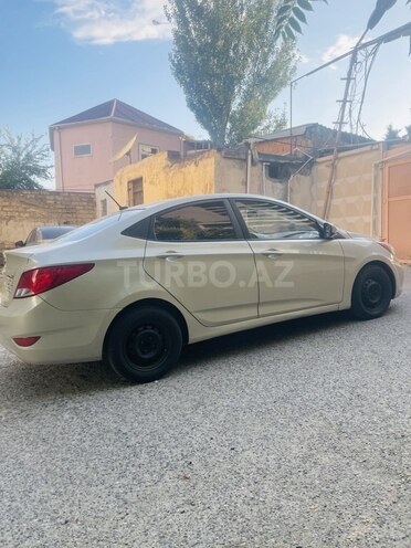 Hyundai Accent 2016, 219,836 km - 1.6 l - Bakı