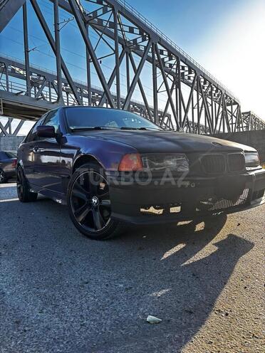 BMW 320 1994, 524,000 km - 2.0 л - Şirvan