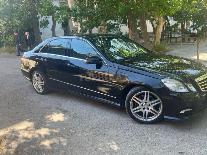 Mercedes E 250 2011, 238,000 km - 1.8 l - Bakı