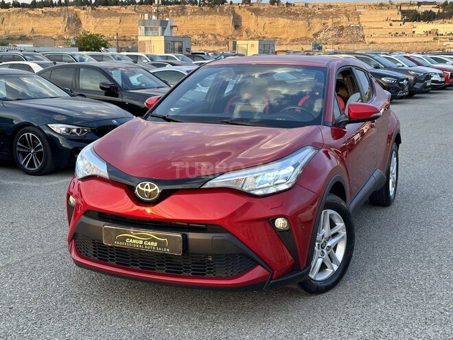 Toyota C-HR-4