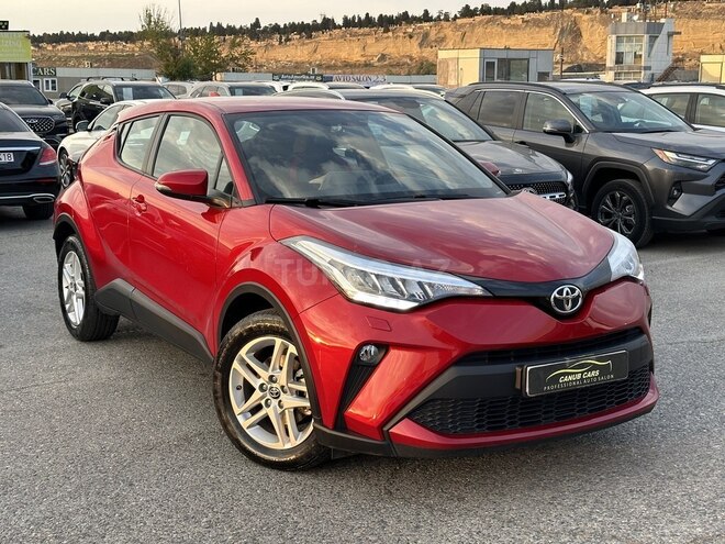 Toyota C-HR-2