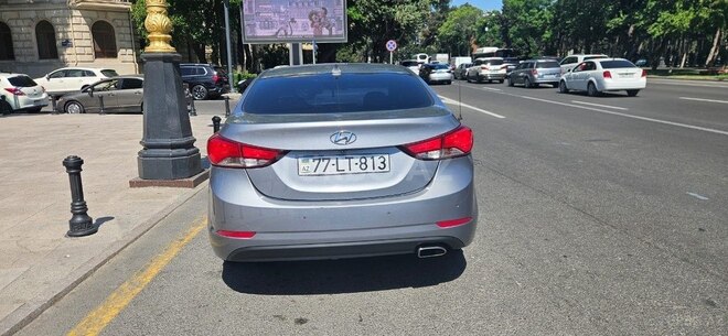 Hyundai Avante 2014, 175,000 km - 1.6 l - Bakı