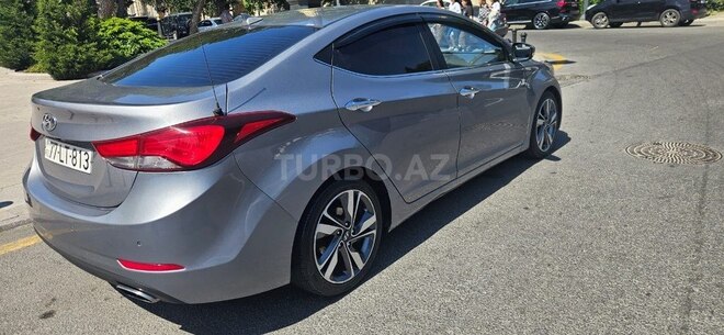 Hyundai Avante 2014, 175,000 km - 1.6 l - Bakı