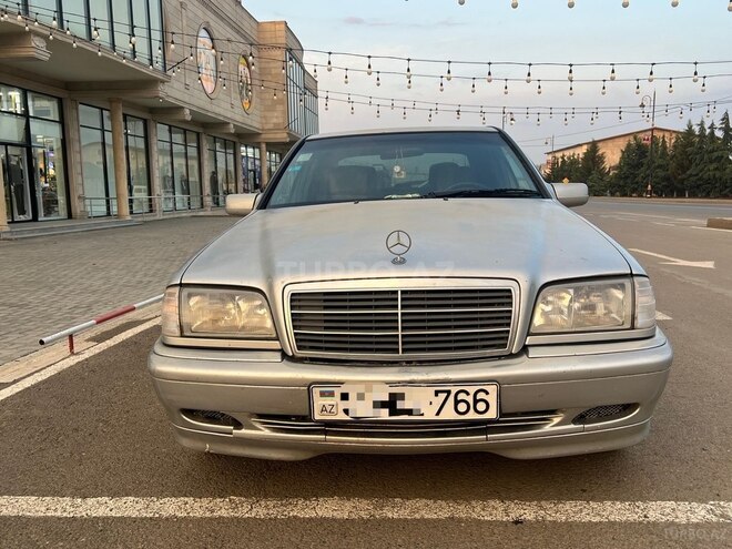 Mercedes C 180 1999, 350,000 km - 1.8 l - Bakı