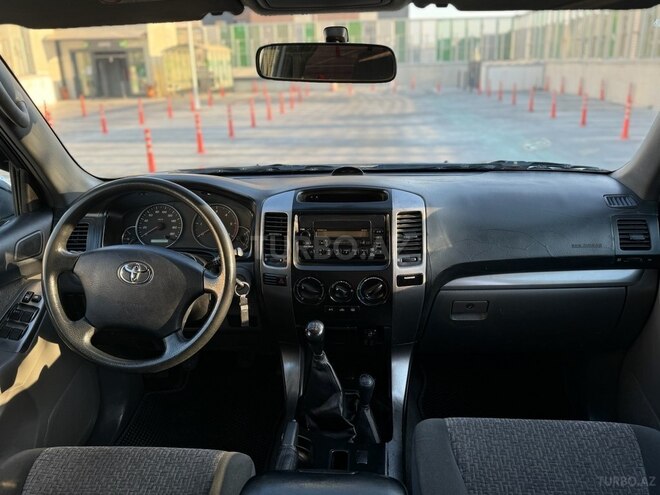 Toyota Land Cruiser Prado 2005, 285,000 km - 3.0 l - Bakı